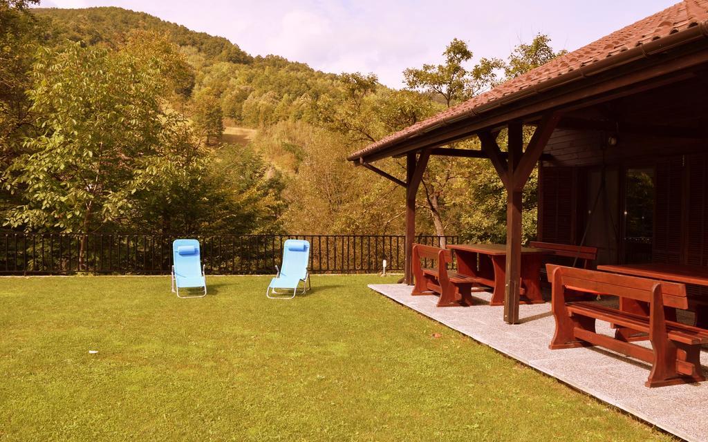 Cherni Vit Boyana Vacation Houses מראה חיצוני תמונה